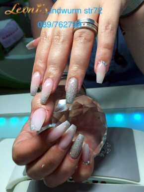 Nageldesign leonis nails and hair